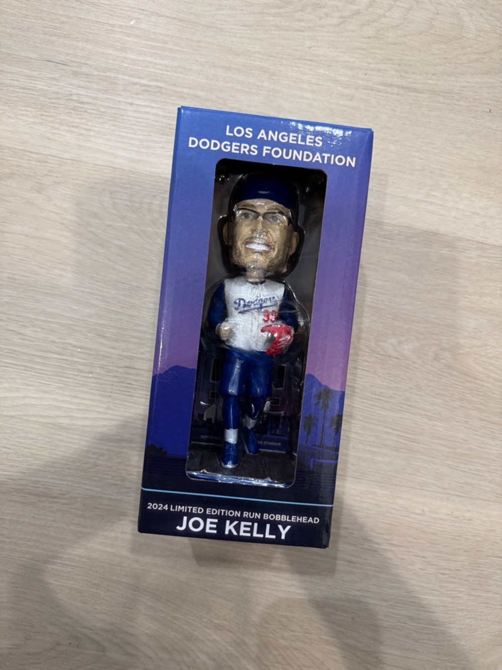 BNWB Los Angeles Dodgers - Joe Kelly Bobblehead - Picture 2 of 5